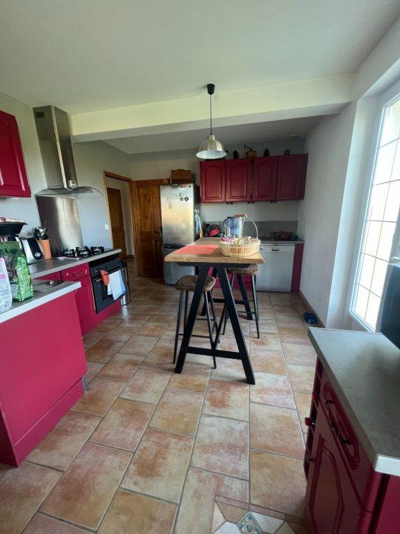 Maison - 185 m² - 6 pièces