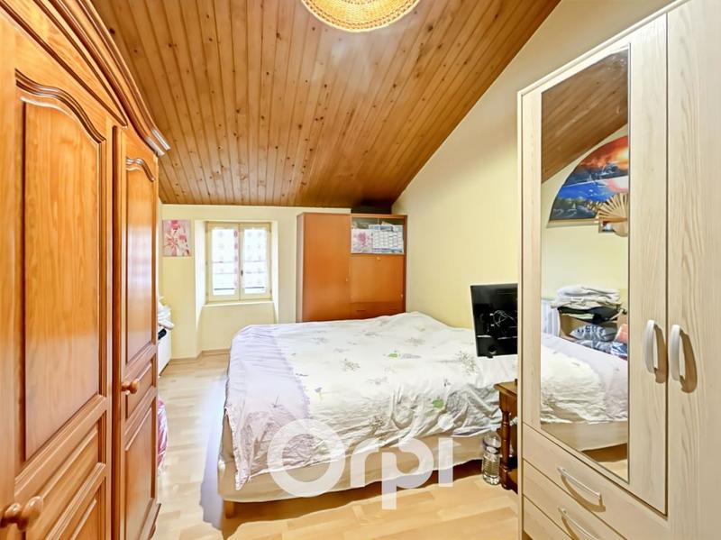 Maison - 102 m² - 4 pièces