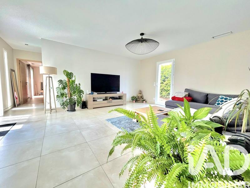 Maison - 189 m² - 5 pièces