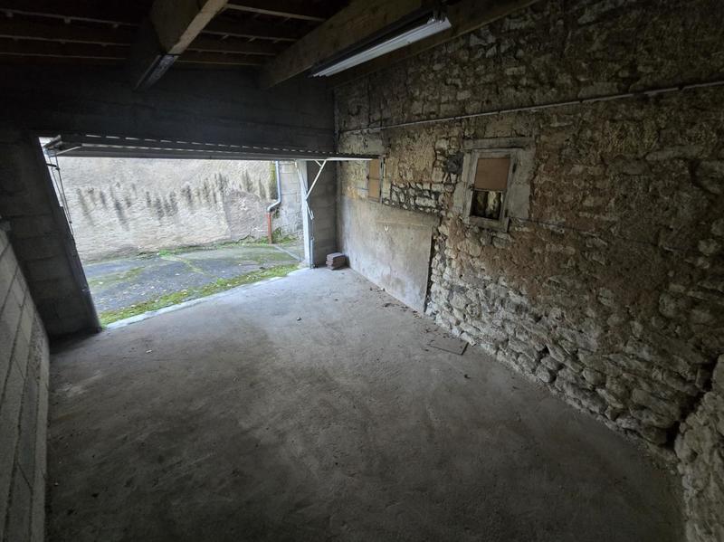 Appartement - 85 m² - 3 pièces