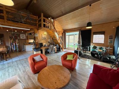 Maison - 100 m² - 3 pièces