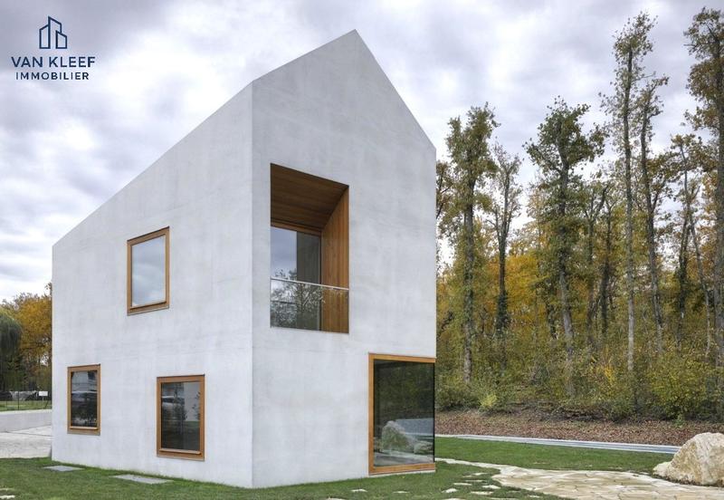 Maison d'architecte - 223 m² - 6 pièces