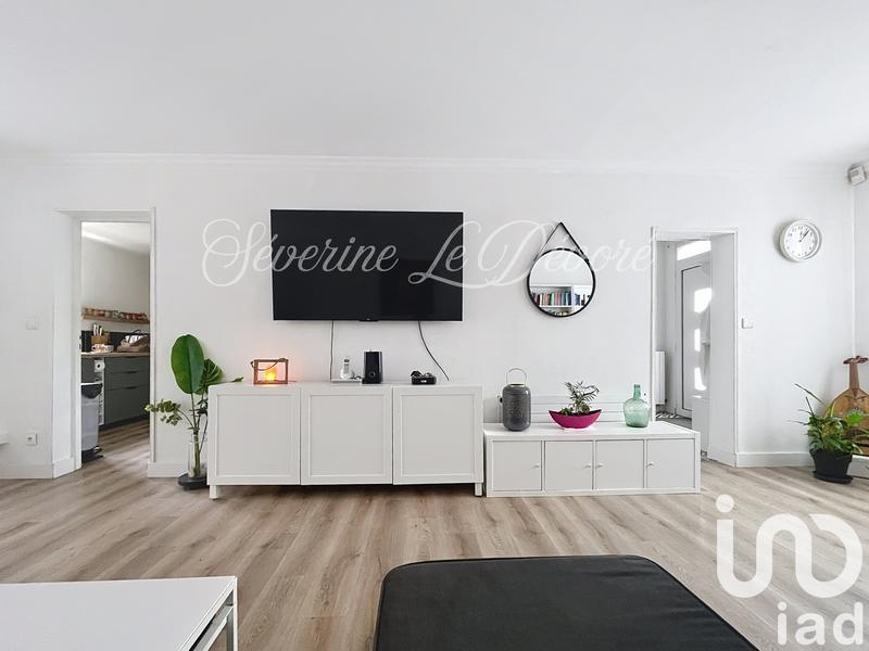 Maison - 111 m² - 6 pièces