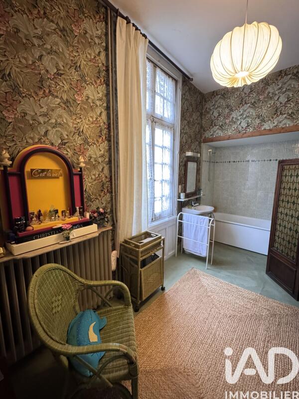 Appartement - 122 m² - 4 pièces