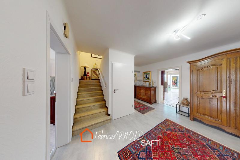 Maison - 140 m² - 6 pièces