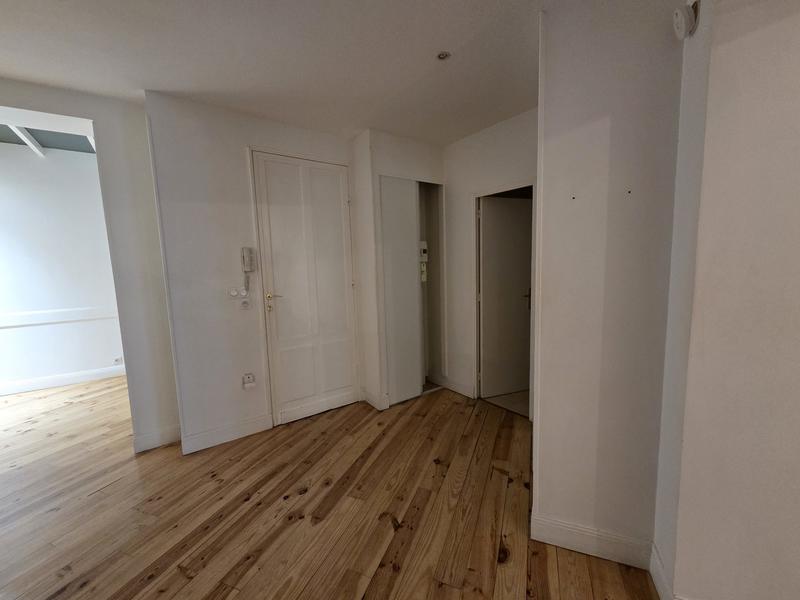 Appartement - 86 m² - 4 pièces
