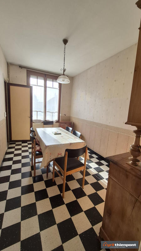 Maison - 90 m² - 4 pièces