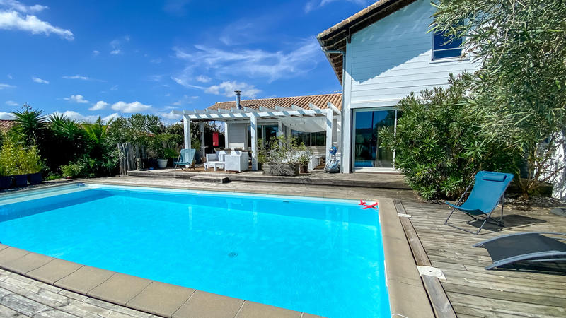 Villa - 147 m² - 6 pièces