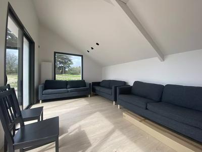 Maison - 130 m² - 8 pièces