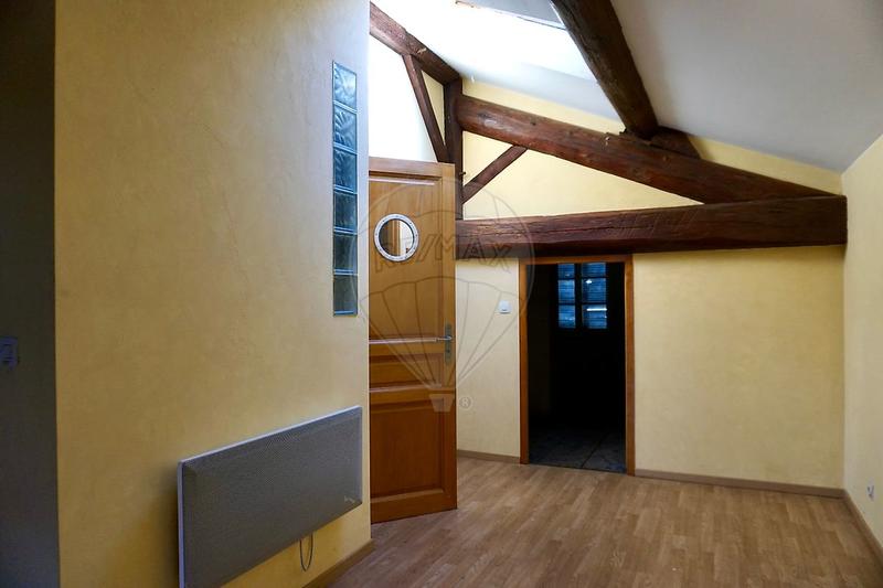 Maison - 195 m² - 6 pièces