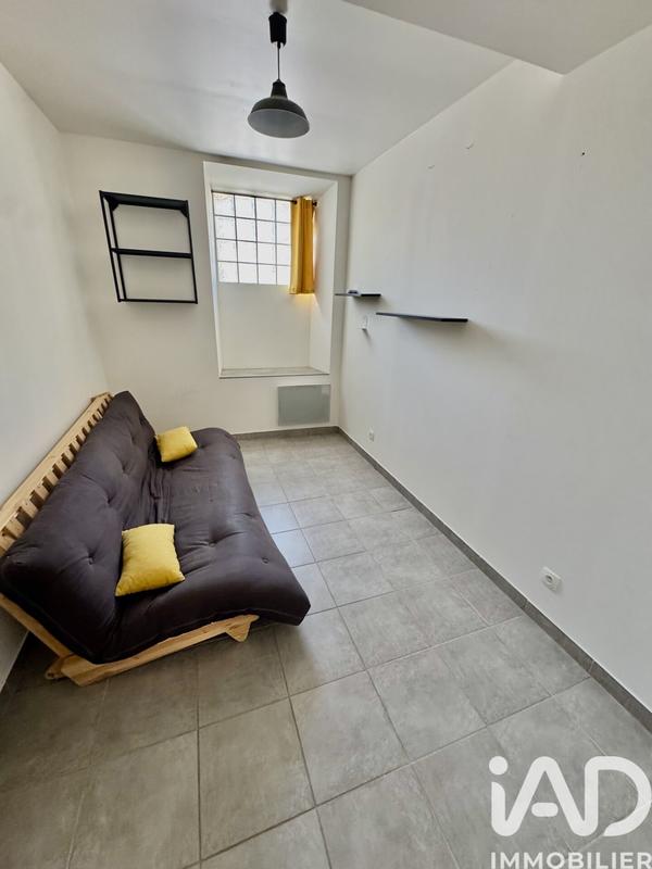 Maison - 240 m² - 8 pièces