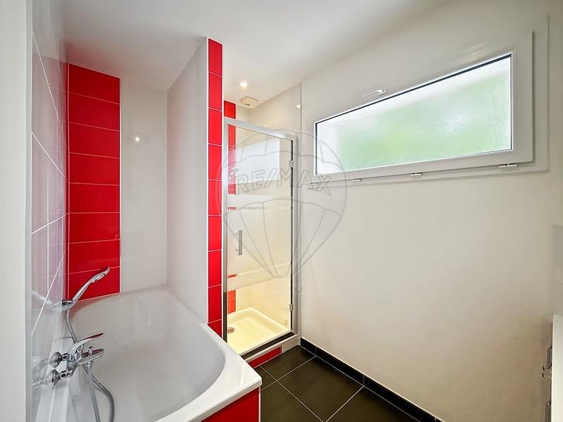 Maison - 118 m² - 5 pièces