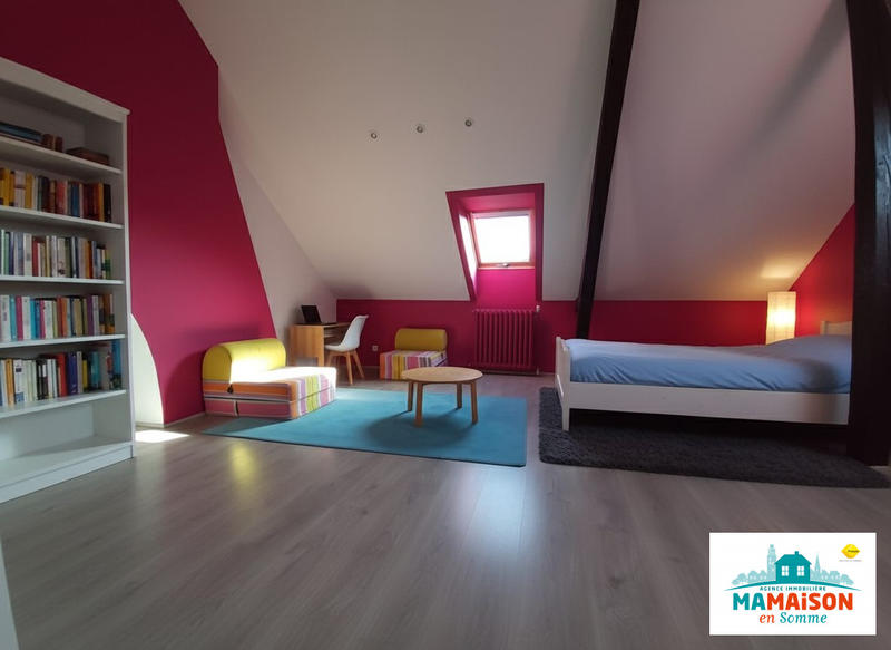 Maison - 102 m² - 5 pièces