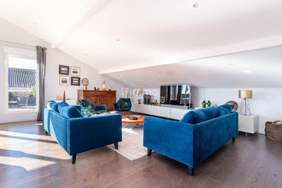 Appartement - 139 m² - 6 pièces