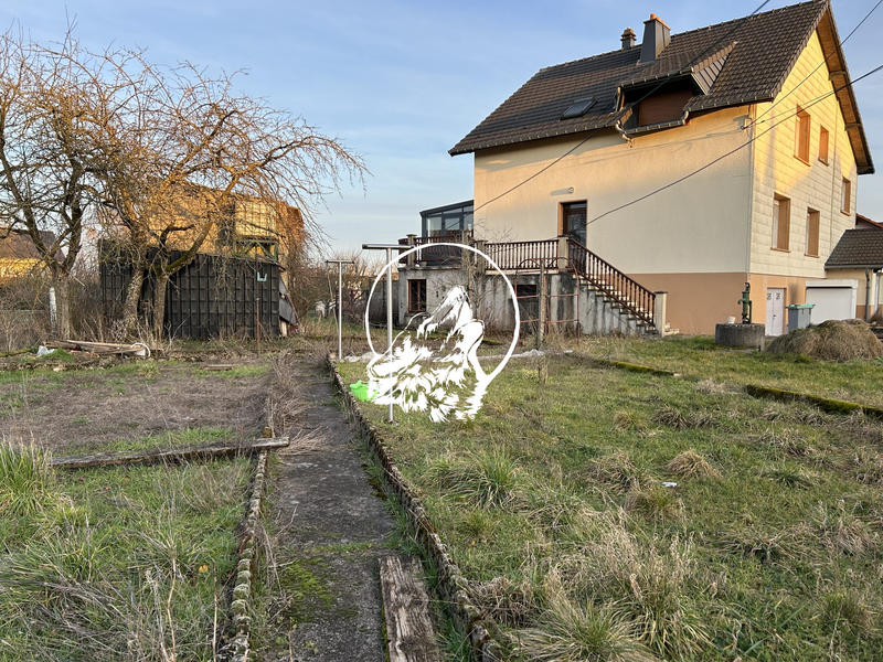 Maison - 183 m² - 8 pièces