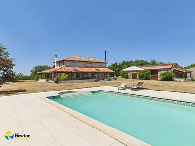 Maison - 130 m² - 4 pièces