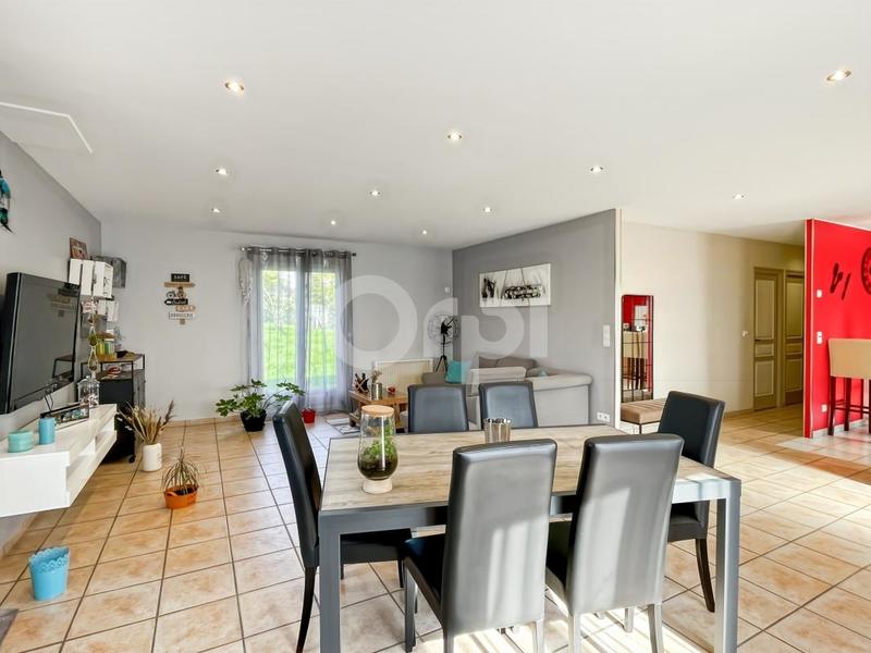 Maison - 152 m² - 7 pièces