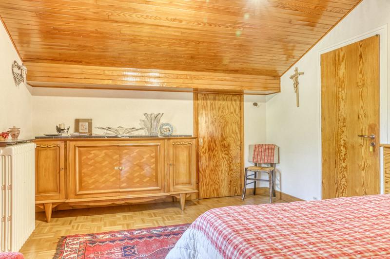 Châlet - 113 m² - 8 pièces