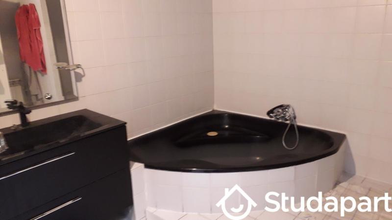 Chambre - 20 m² - 1 pièce