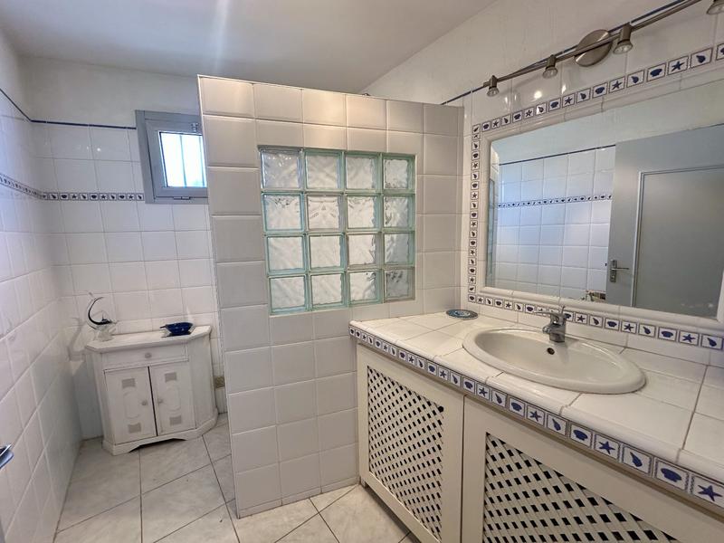 Appartement - 125 m² - 4 pièces