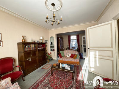 Maison - 157 m² - 6 pièces