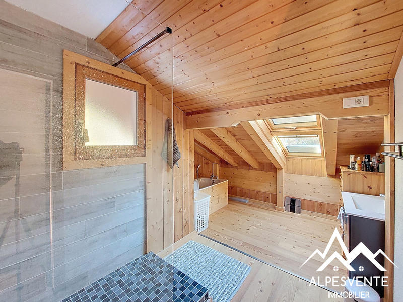 Châlet - 158 m² - 6 pièces