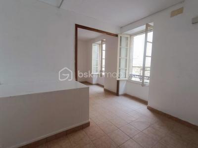 Immeuble - 90 m² - 4 pièces