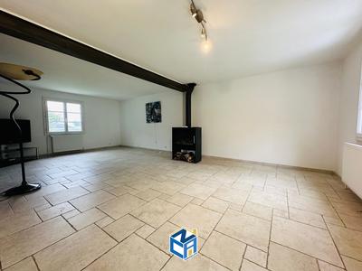 Maison - 148 m² - 6 pièces