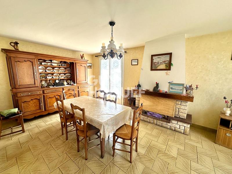 Maison - 121 m² - 7 pièces