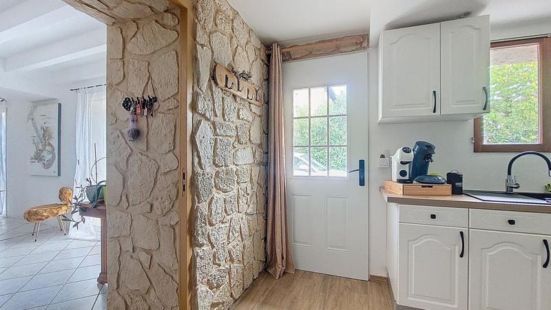 Maison - 196 m² - 7 pièces