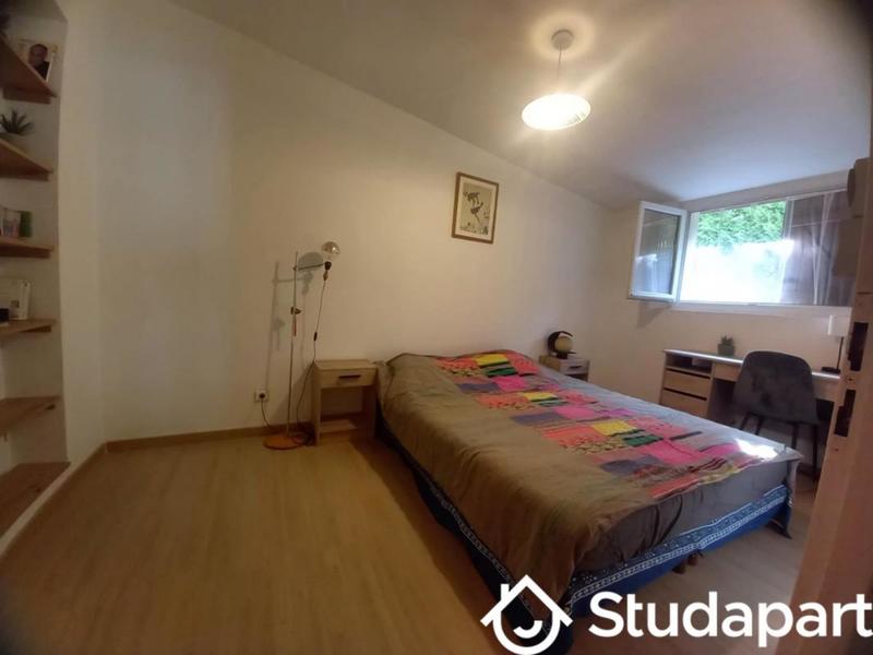 Chambre - 38 m² - 1 pièce