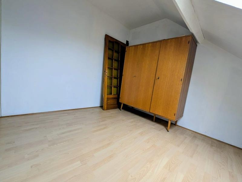 Maison - 80 m² - 5 pièces