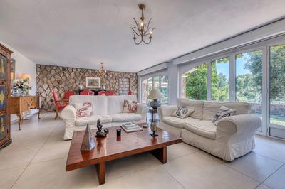 Maison - 195 m² - 6 pièces