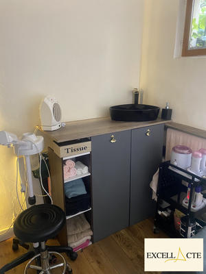 Fonds de commerce - Local commercial - 15 m²