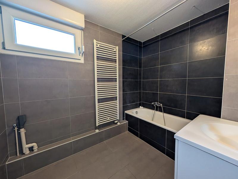 Appartement - 77 m² - 3 pièces