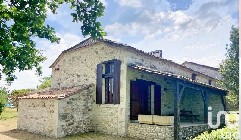 Maison - 280 m² - 10 pièces