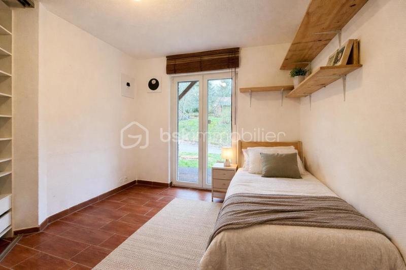 Maison traditionnelle - 131 m² - 5 pièces