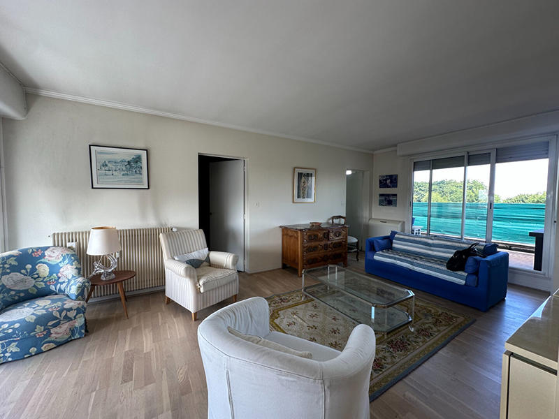 Appartement - 100 m² - 4 pièces