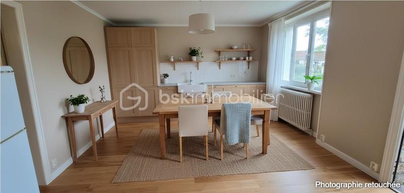 Maison - 103 m² - 5 pièces