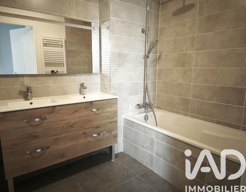 Appartement - 111 m² - 4 pièces