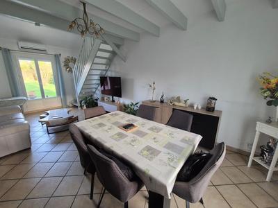 Maison - 108 m² - 4 pièces