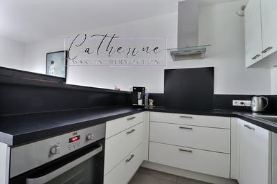 Maison - 188 m² - 8 pièces