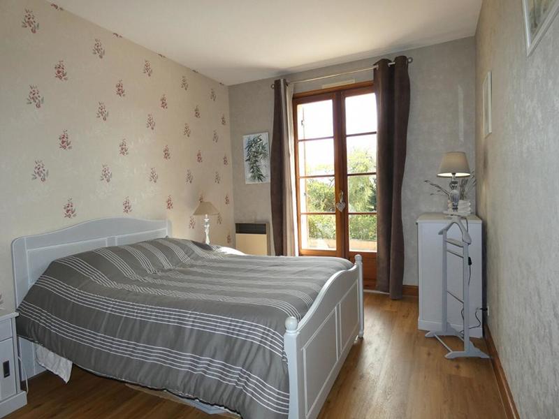 Maison - 200 m² - 8 pièces