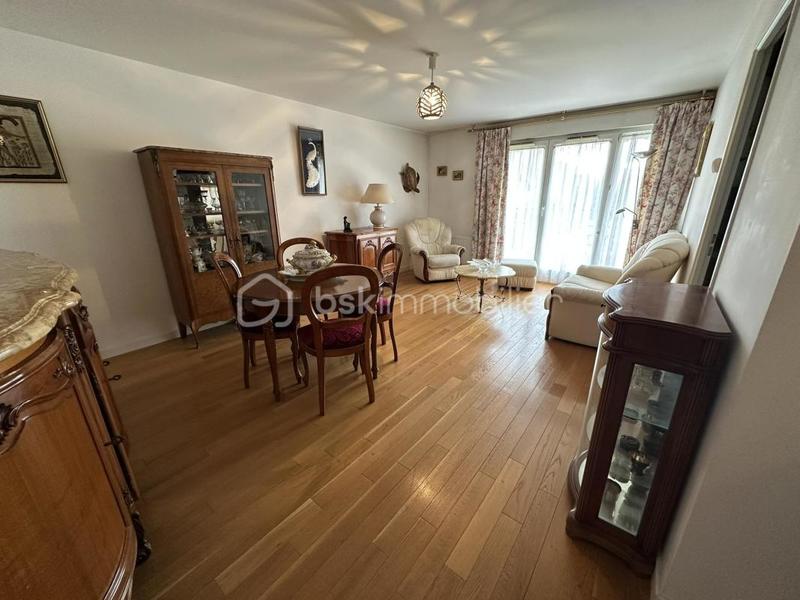 Appartement - 67 m² - 3 pièces