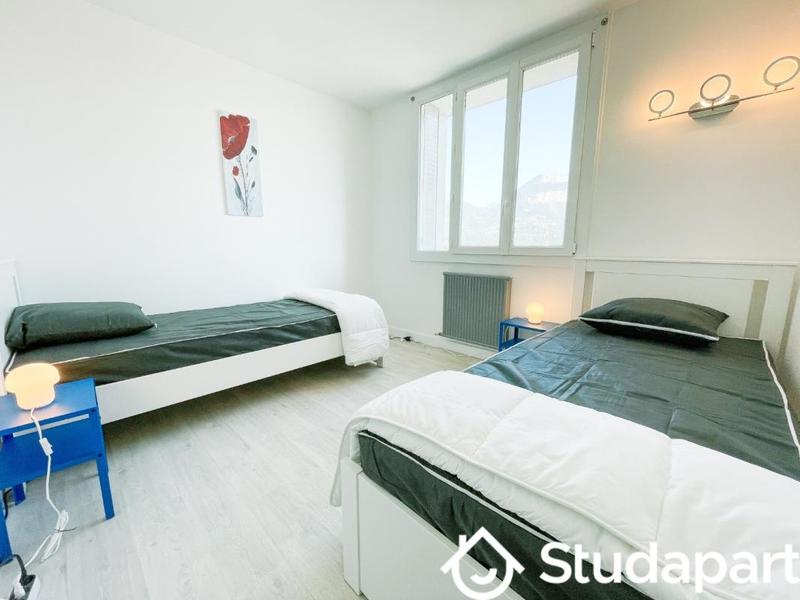 Appartement - 70 m² - 4 pièces