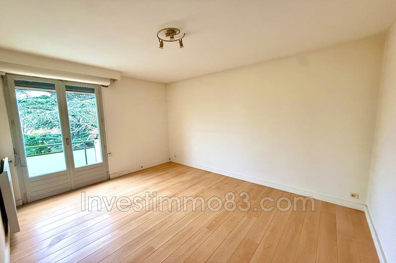 Appartement - 89 m² - 3 pièces