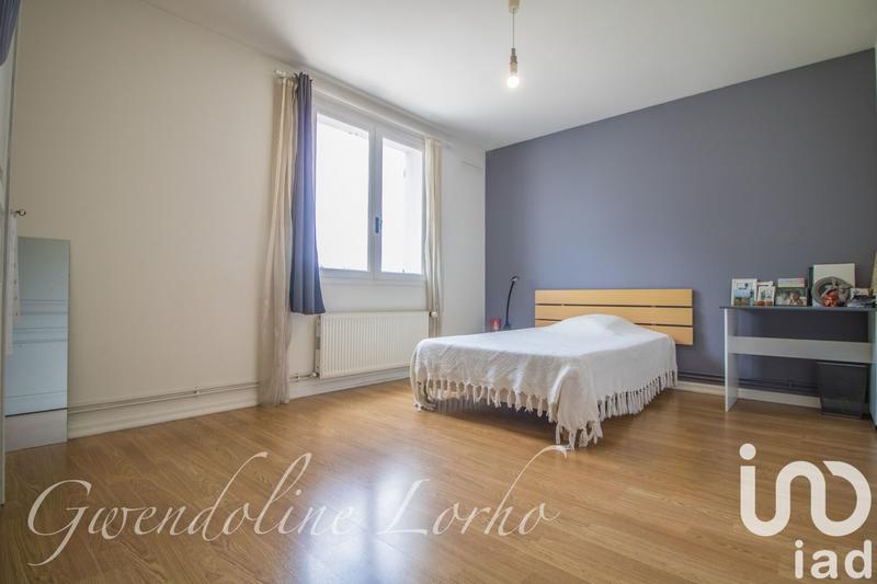 Maison - 225 m² - 6 pièces