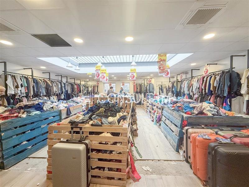 Local commercial - 385 m²