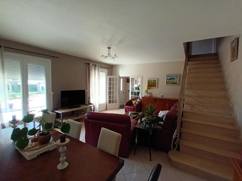 Maison - 138 m² - 7 pièces