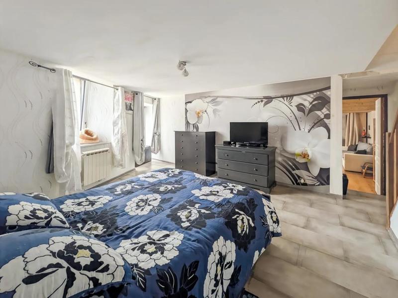 Maison de village - 150 m² - 6 pièces